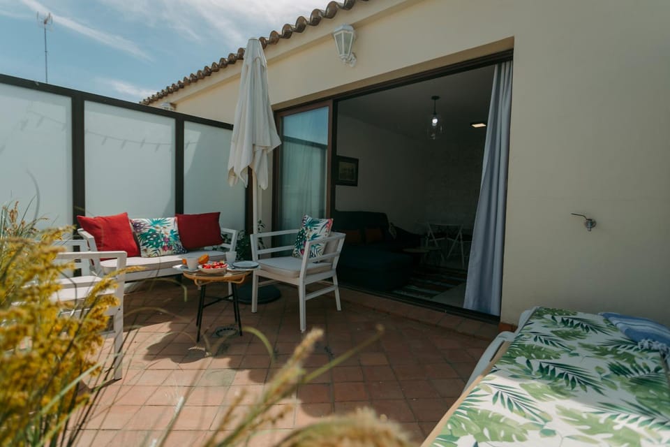 Day, Balcony/Terrace, sunbed