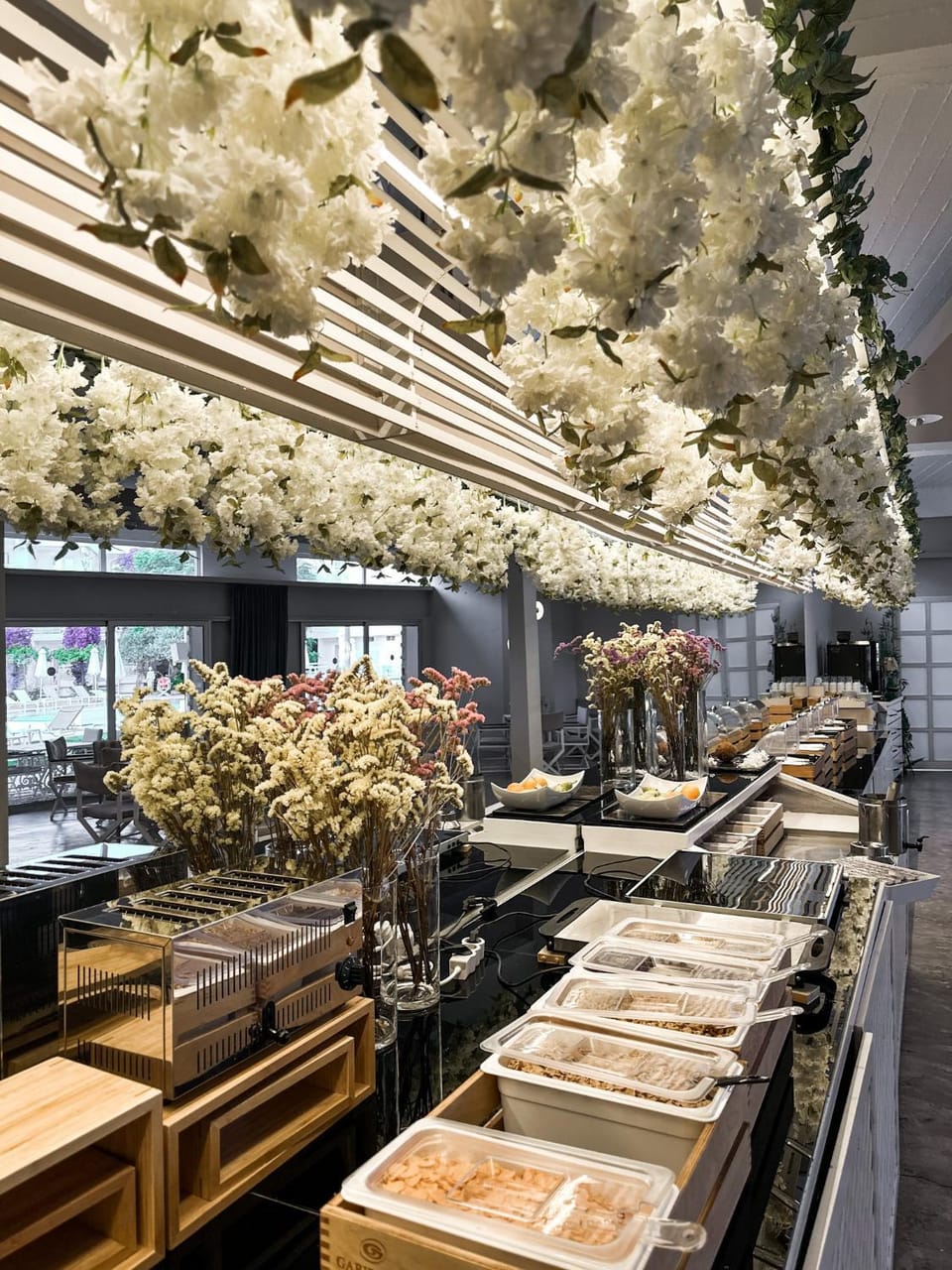 Restaurant/places to eat, Food, Buffet breakfast