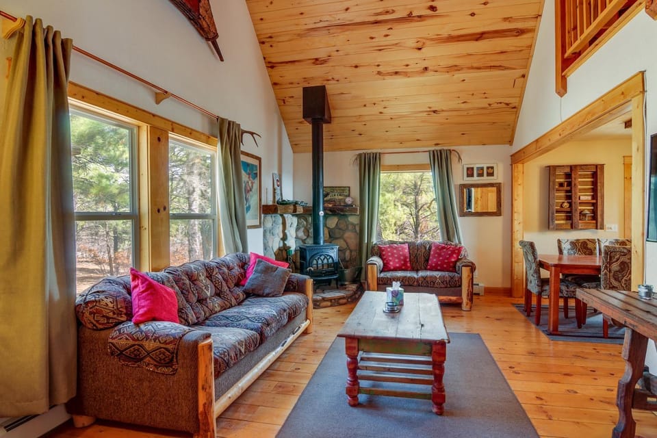 Rustic Pagosa Springs Cabin w/ Hot Tub + Game Room Cabin in Colorado