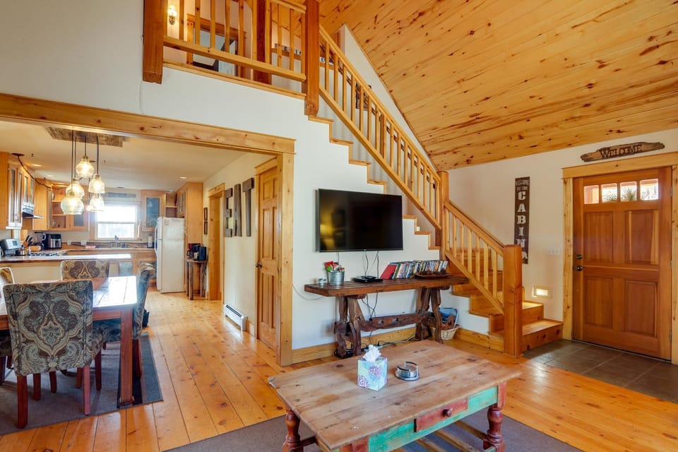 Rustic Pagosa Springs Cabin w/ Hot Tub + Game Room Cabin in Colorado