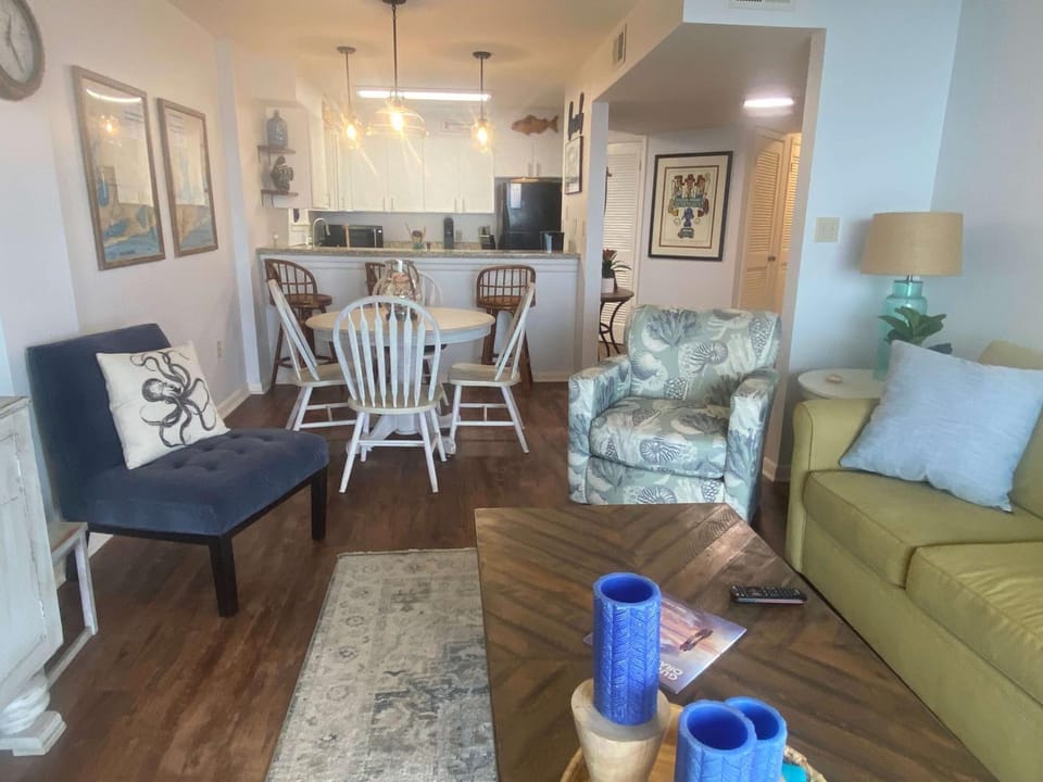 Compass Point 506 by ALBVR - Beautiful Lagoon-Front condo with great views, fishing pier, outdoor pool, indoor pool, and fitness room House in West Beach
