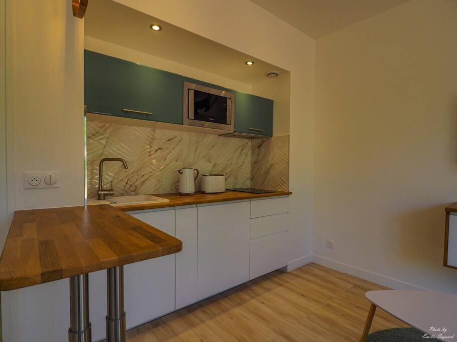 Studio Meublé PS3-8 à Bagneux, avec climatisation et parking payants Apartment in Île-de-France