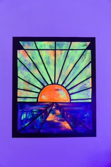 Artful Retreat - King Bed, Work Desk, WIFI, Unique Murals, Perfect for Business Travelers, Downtown & Near Universal Studios Apartment in Burbank
