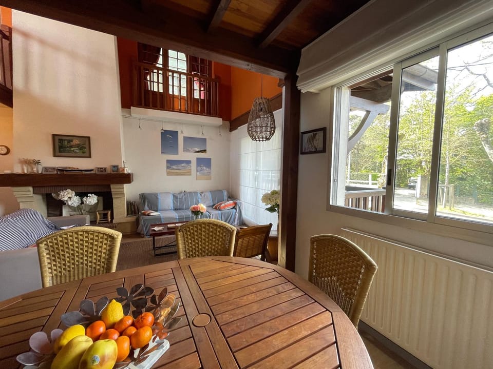 Duplex T5 avec Terrasse Panoramique à 150m de la Plage - Arcachon - FR-1-420-130 Apartment in Arcachon