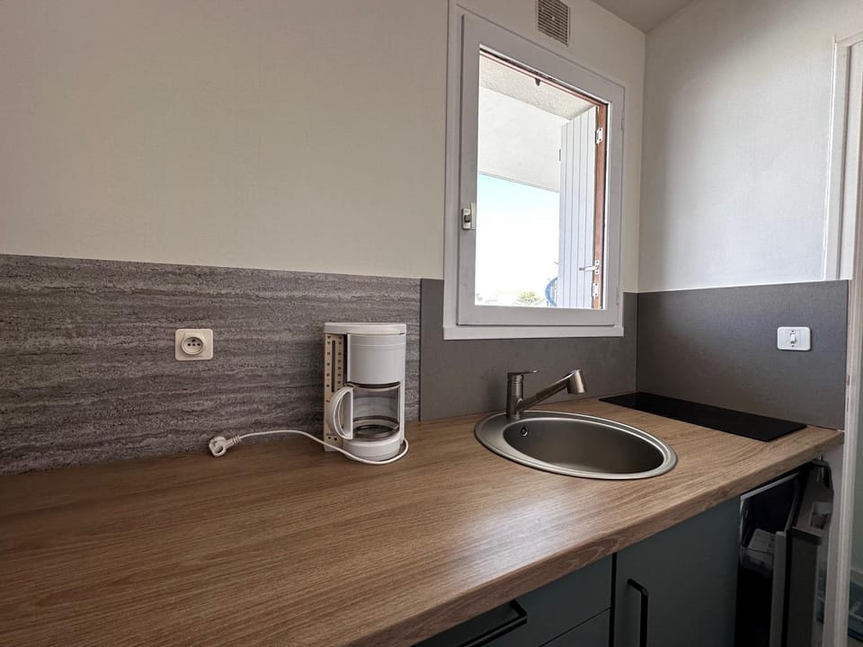 Studio rénové près de la plage avec Wi-Fi et animaux admis - FR-1-540-259 Apartment in Notre-Dame-de-Monts