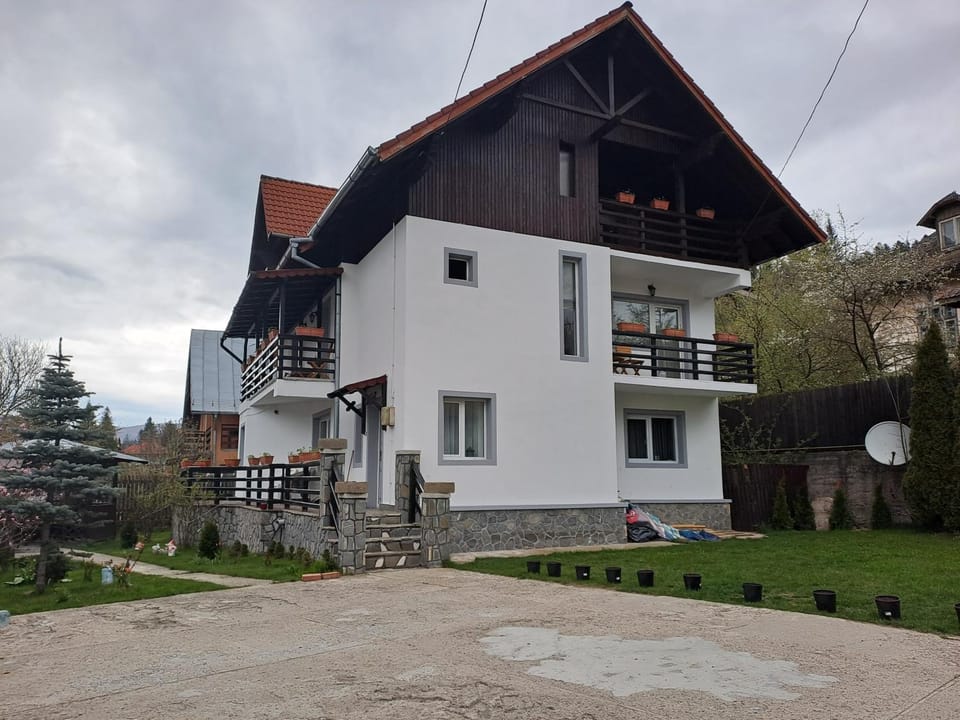Casa Teomar Vacation rental in Prahova, Romania