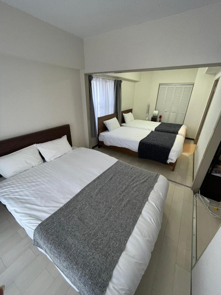 DL505 Inn surrounded by Japanese retro furniture Apartment in Sapporo