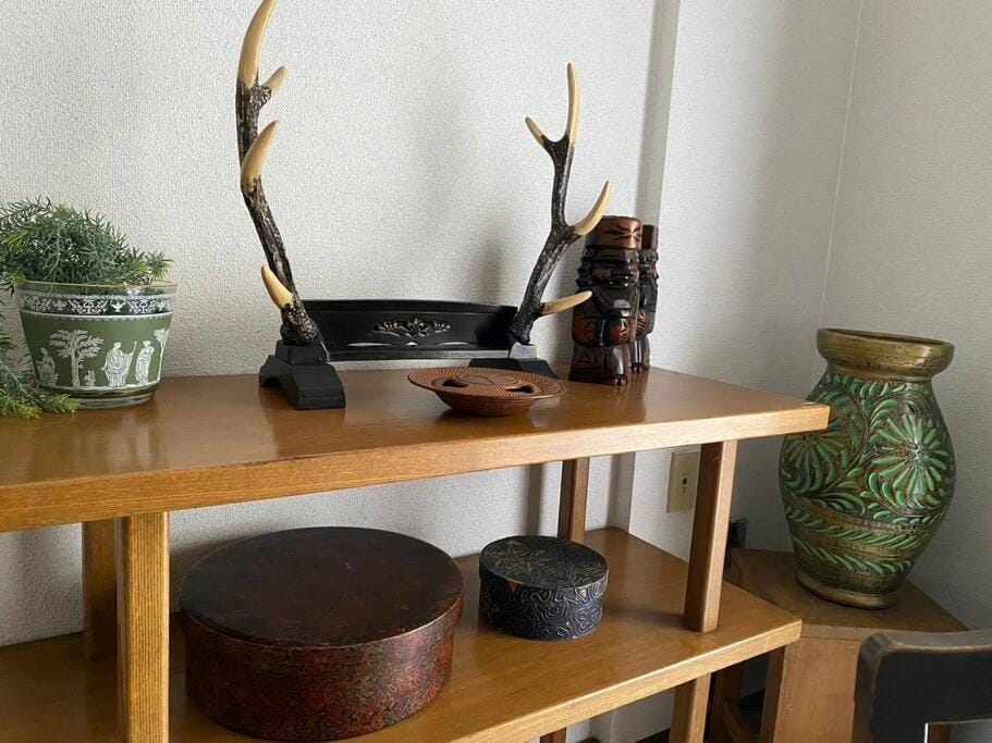DL505 Inn surrounded by Japanese retro furniture Apartment in Sapporo