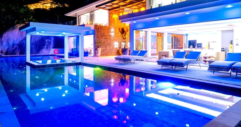 Property building, Swimming pool