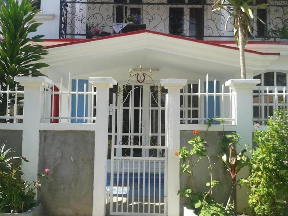 Property building, Balcony/Terrace