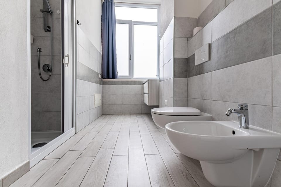 Shower, Toilet, Bathroom, bidet