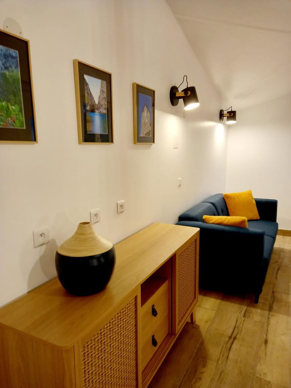 Les chambres d'hôtes du Relais d'Aguilar Inn in Occitanie