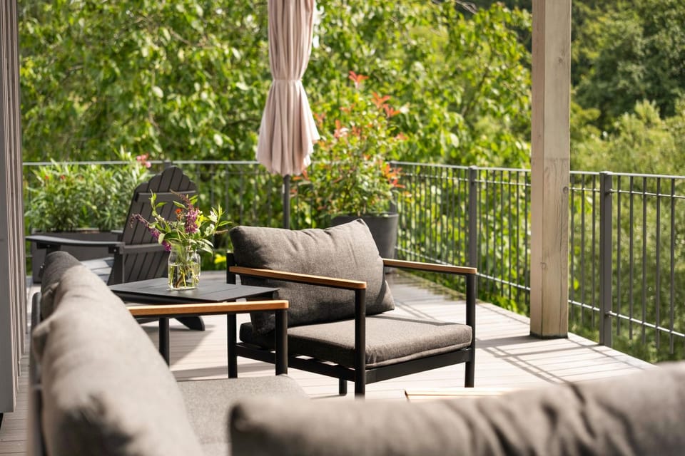 Patio, Day, Garden, View (from property/room), Balcony/Terrace, Seating area, Garden view