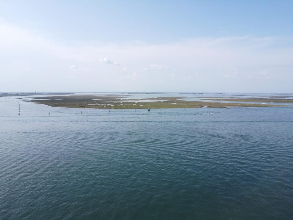Nearby landmark, Bird's eye view, Landmark view