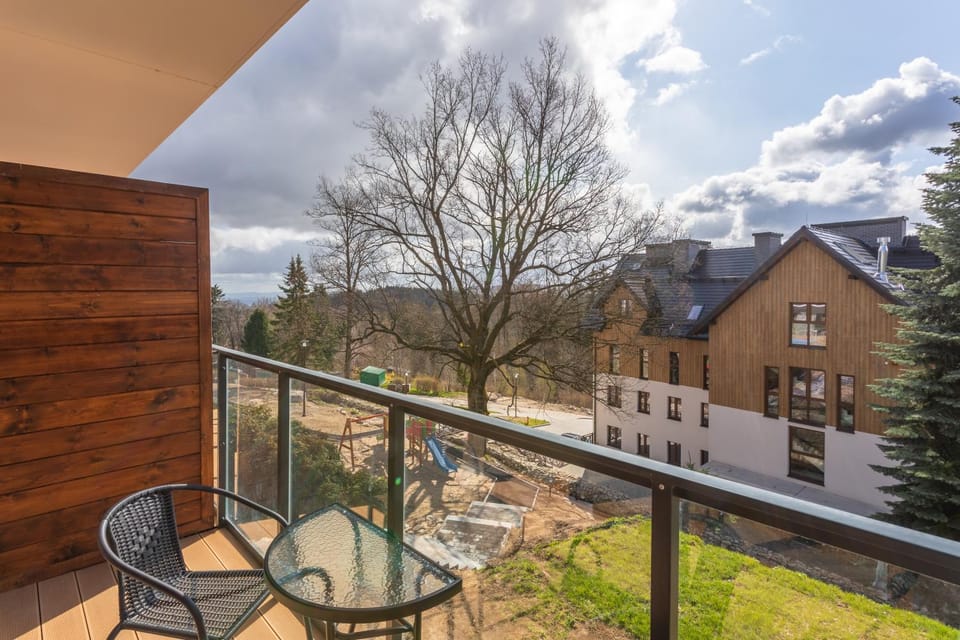 Property building, View (from property/room), Balcony/Terrace