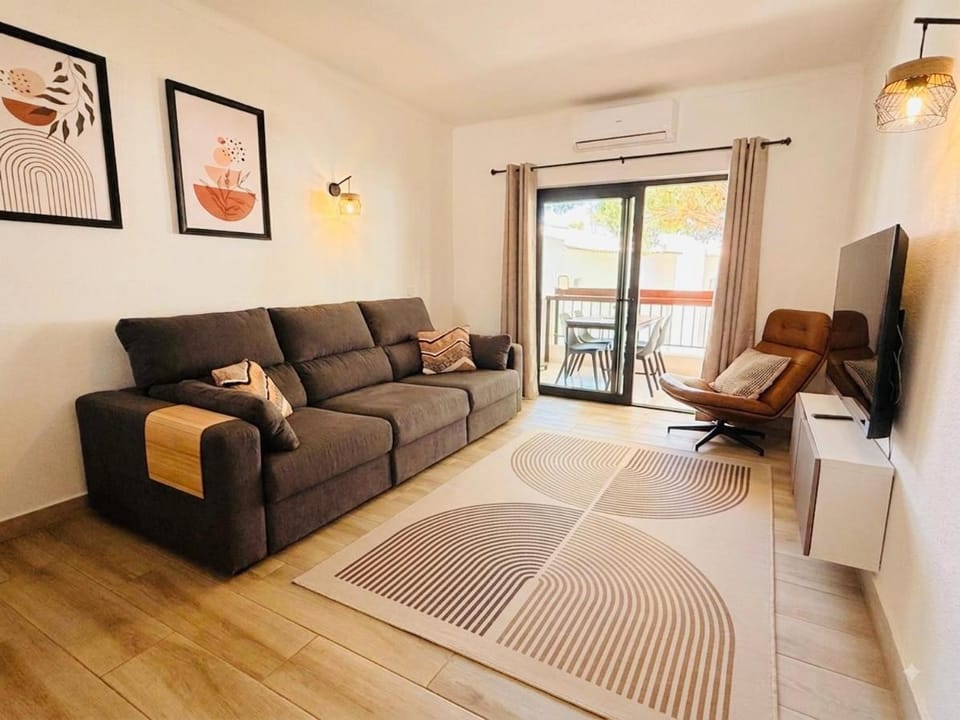 Vilamoura 2 Bedroom with Pool - Na Casa De Pascal Apartment in Quarteira