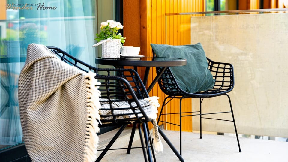 Day, Balcony/Terrace
