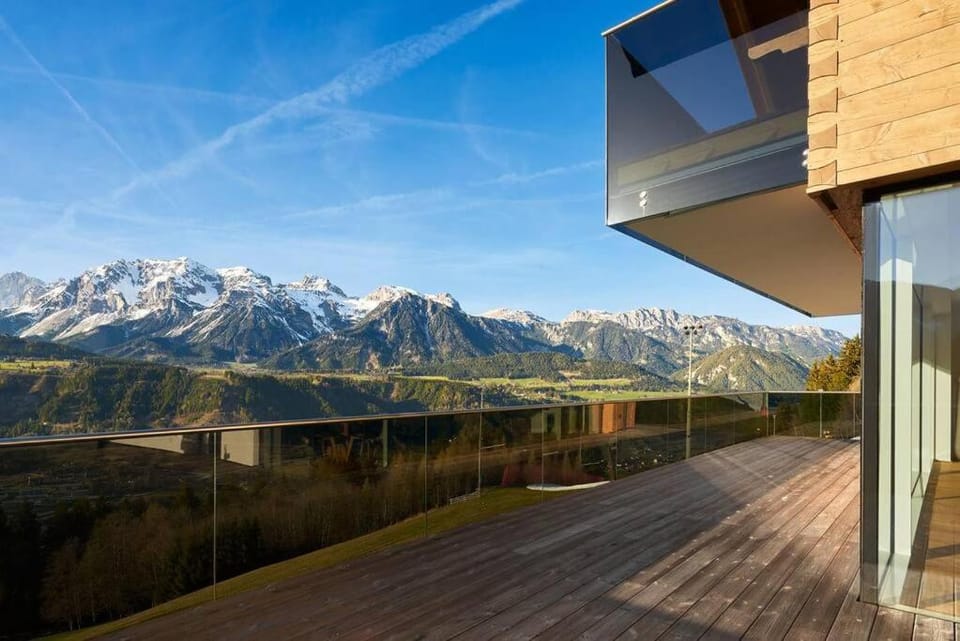 Property building, Nearby landmark, Natural landscape, View (from property/room), Balcony/Terrace, Balcony/Terrace, Mountain view