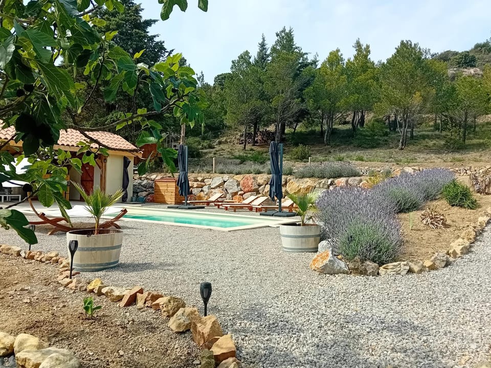 Garden view, Pool view