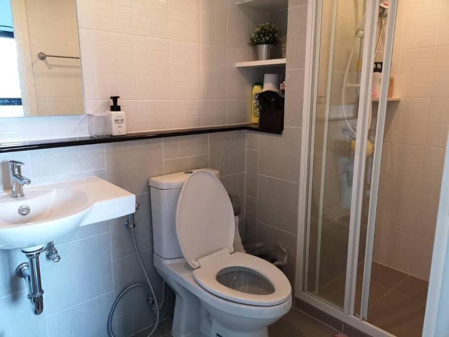 HIGHT RISE LUX CONDO 1BED ROOF TOP POOL Apartment in Chiang Mai