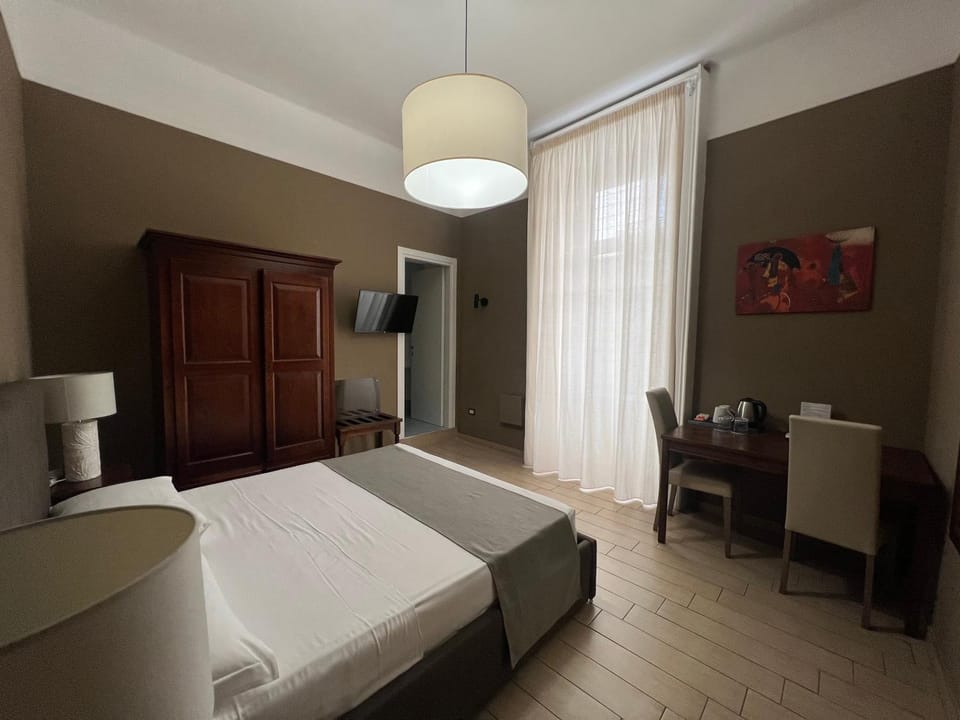 Bed, Photo of the whole room