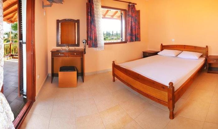 Ormos Apartments House in Halkidiki