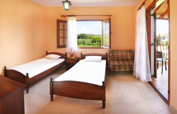 Ormos Apartments House in Halkidiki