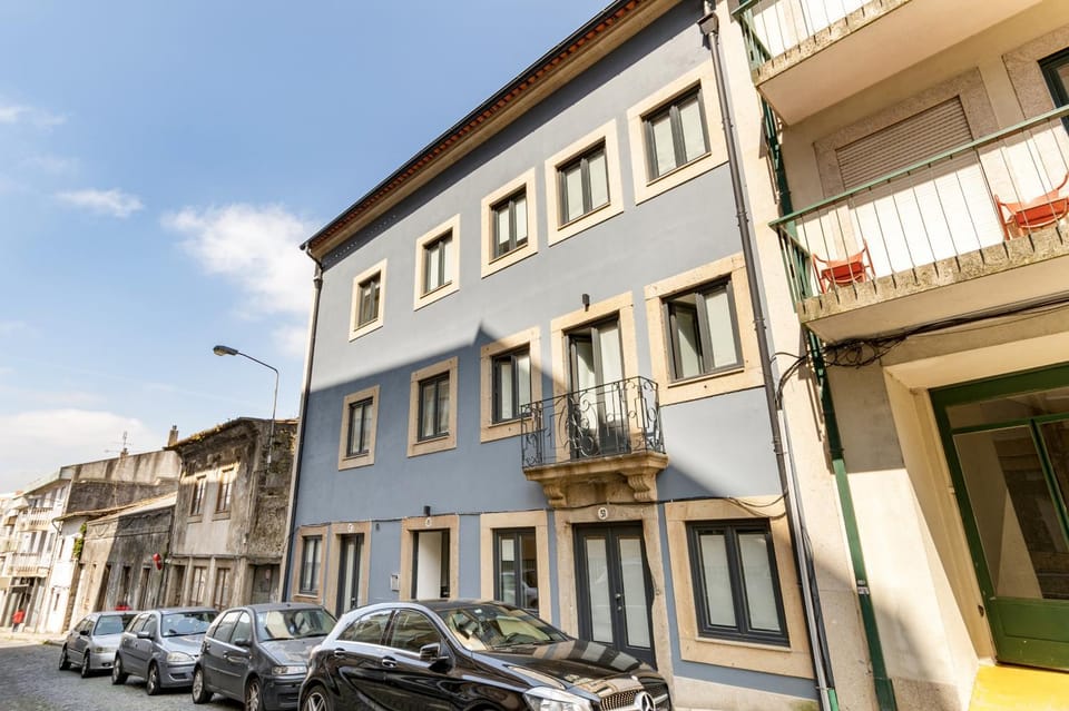 Property building, Facade/entrance, Off site