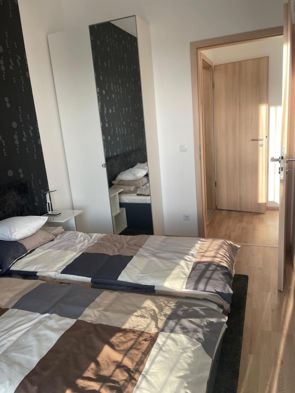Bed, Photo of the whole room, Bedroom, wardrobe