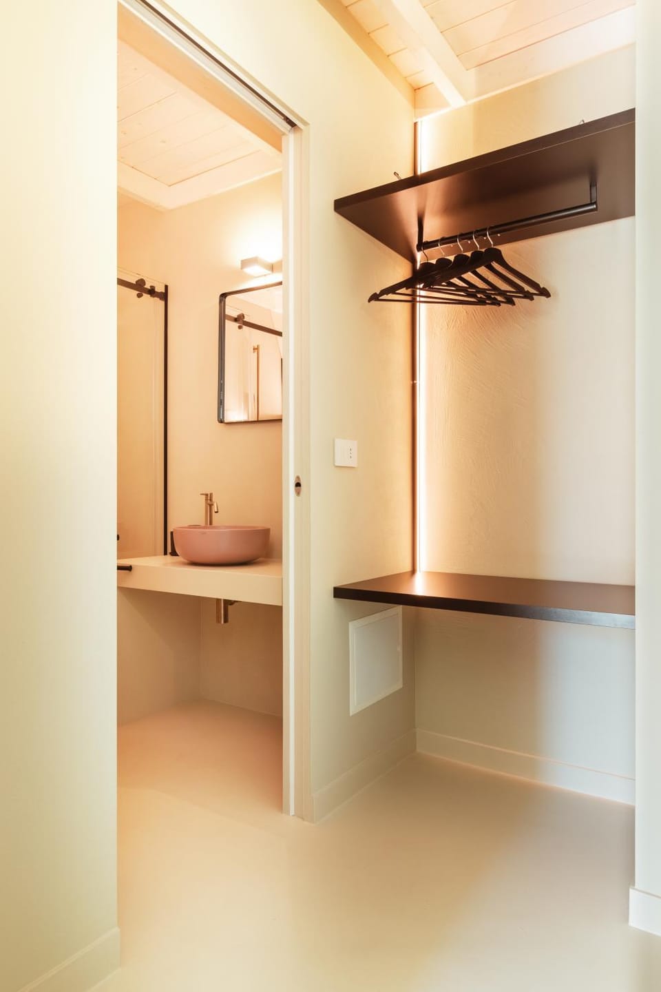 Bathroom, wardrobe