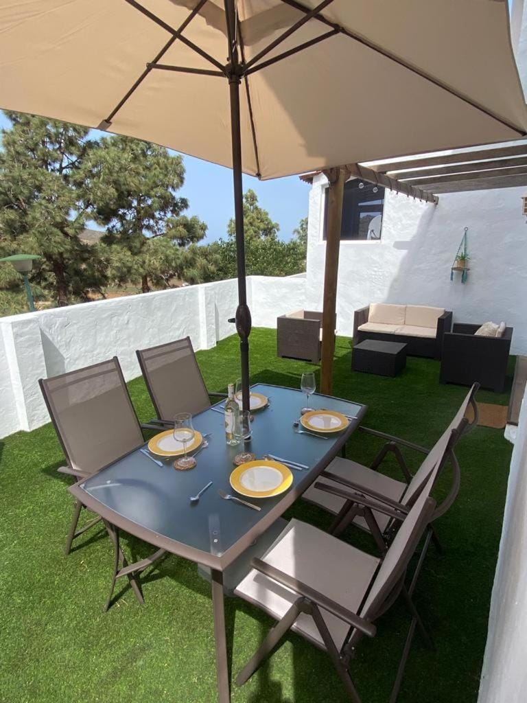 BBQ facilities, Garden, Garden view, Mountain view, Sea view