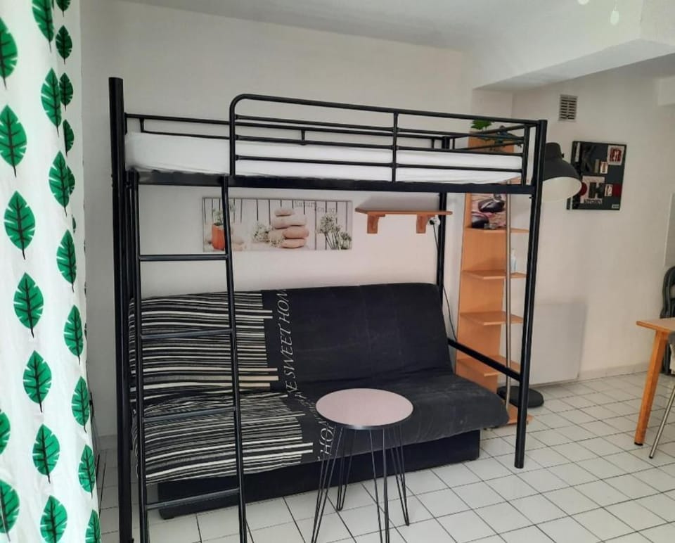 100m de la plage richelieu + piscine Apartment in Agde
