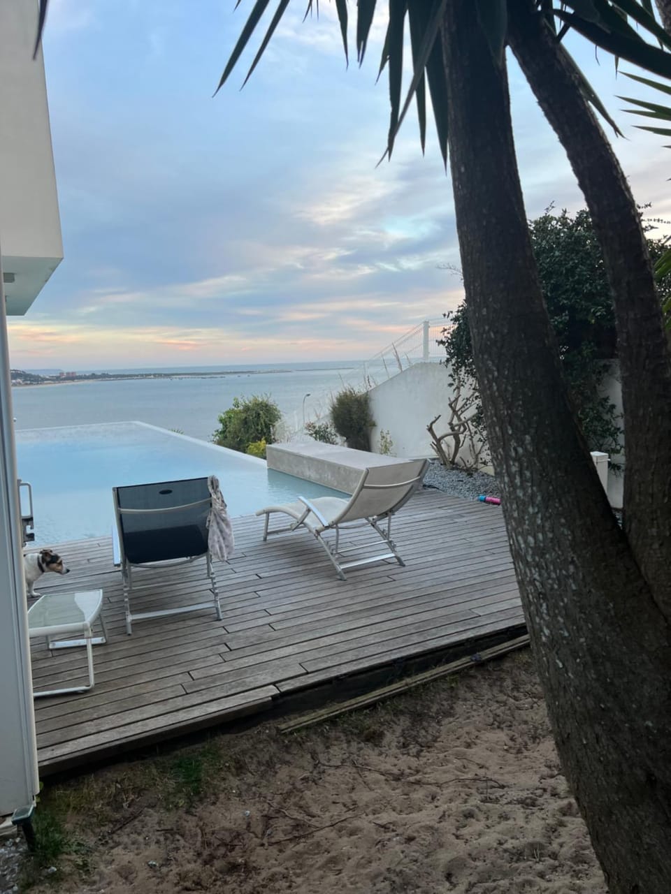 Modern Villa with Sea & River View Pool and Gym. Villa in Lisbon District