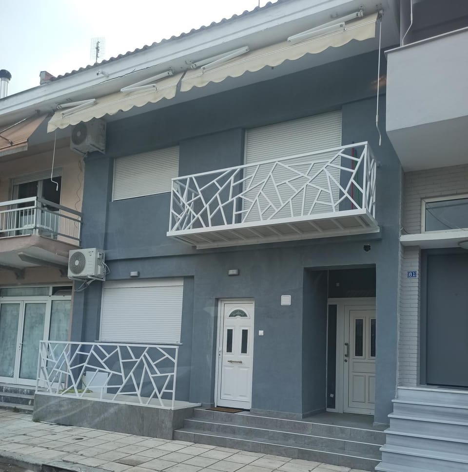 Property building, Balcony/Terrace