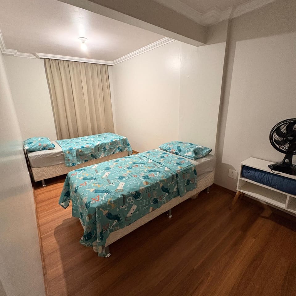 Apartamentos na região Central Cobertura e 2 quartos Apartment in State of Paraná