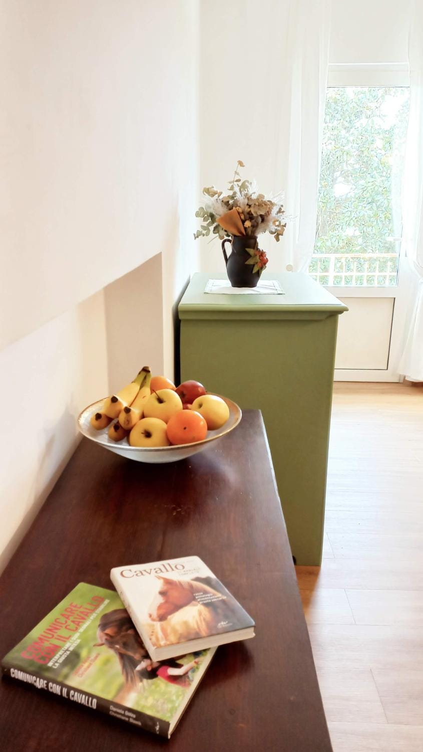 Decorative detail, Dining area