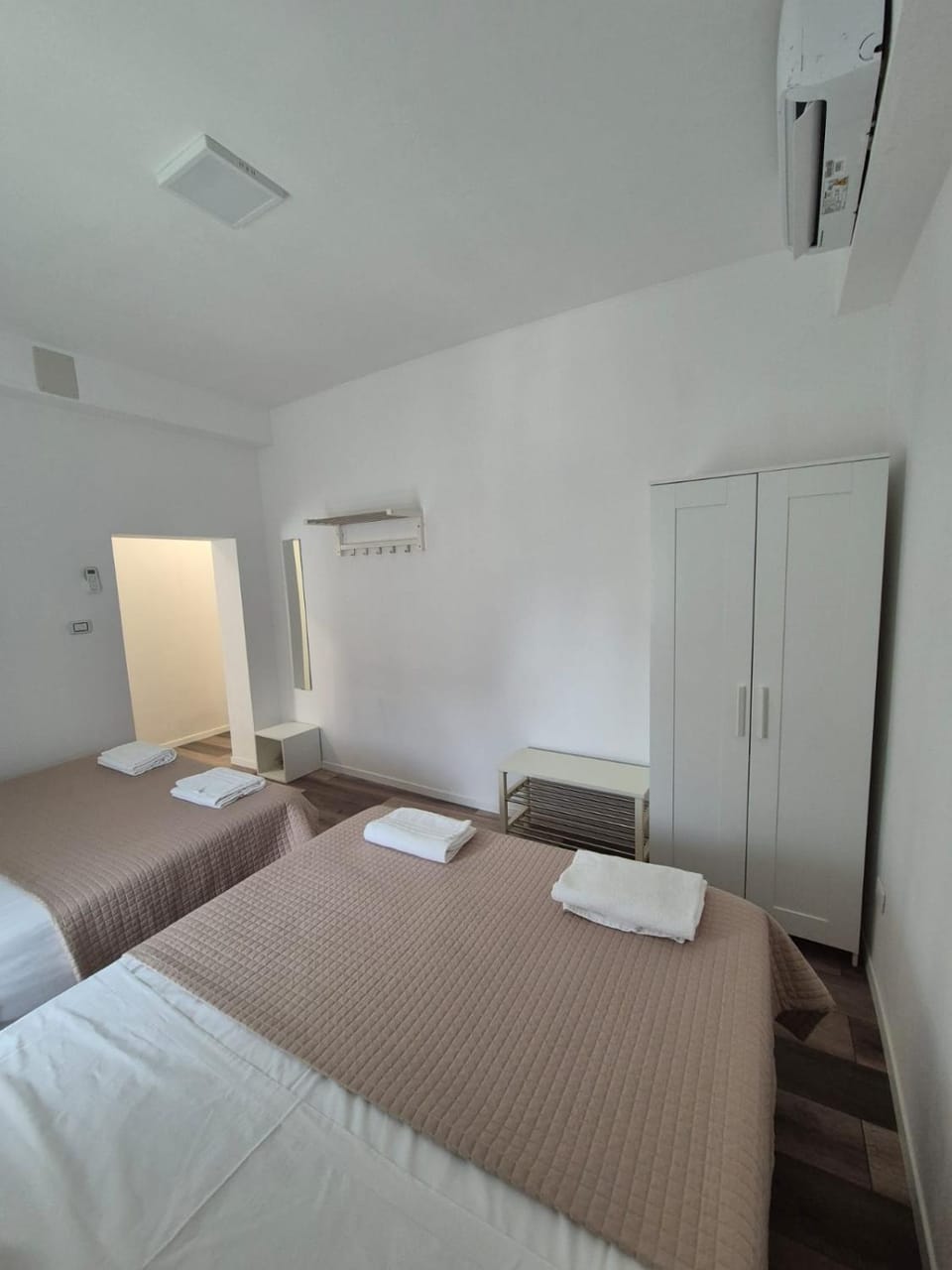 Photo of the whole room, Bedroom, towels, air conditioner