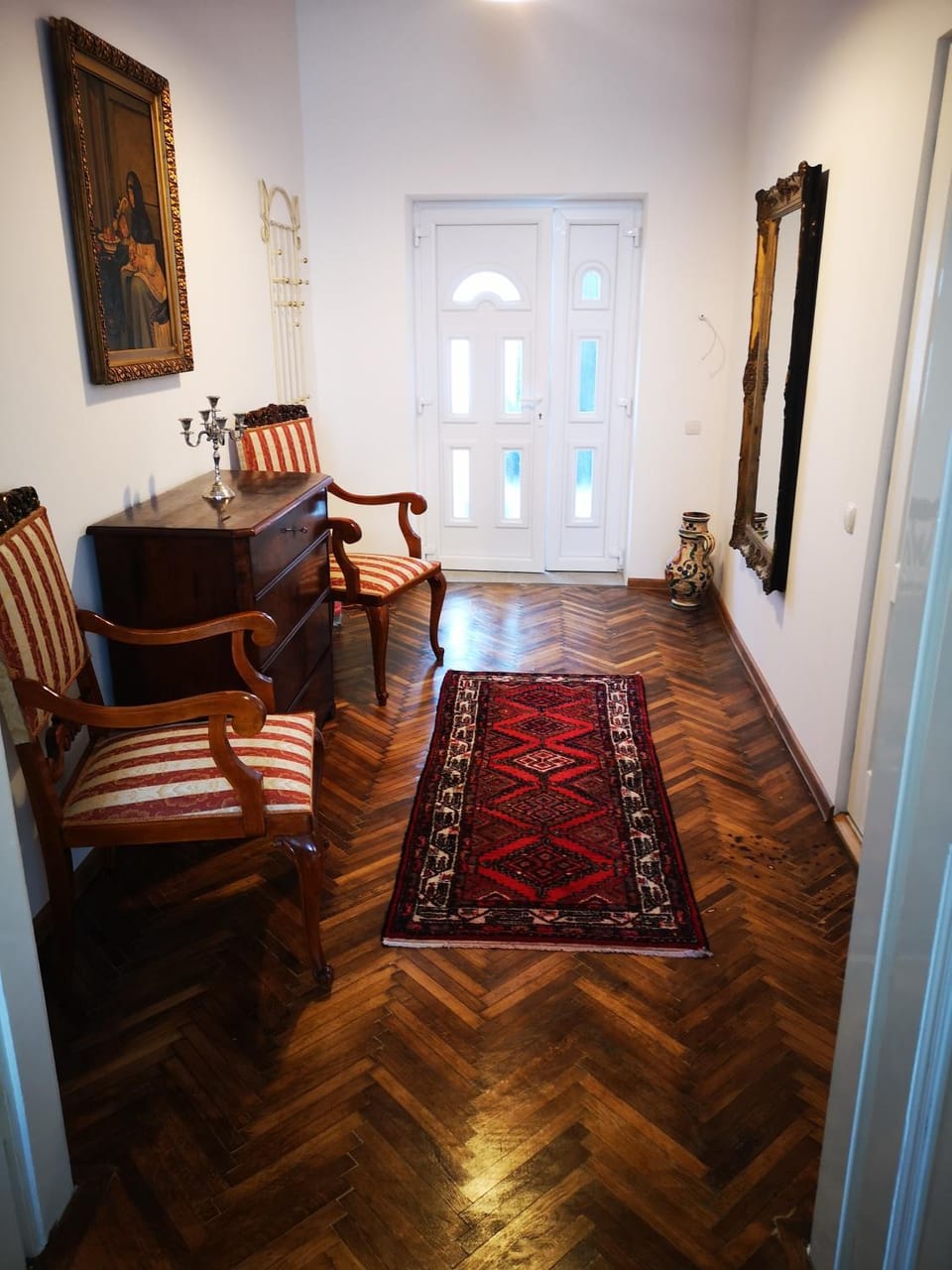 Weisz Castle style Apartment-City Center- Free Private Parking Apartment in Hungary