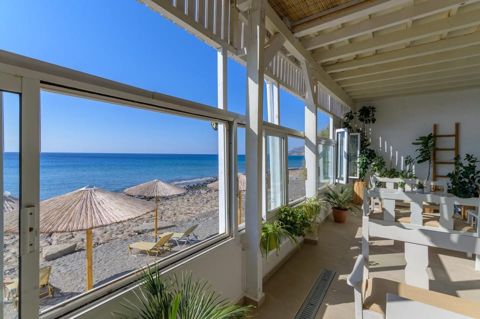 Seating area, Sea view