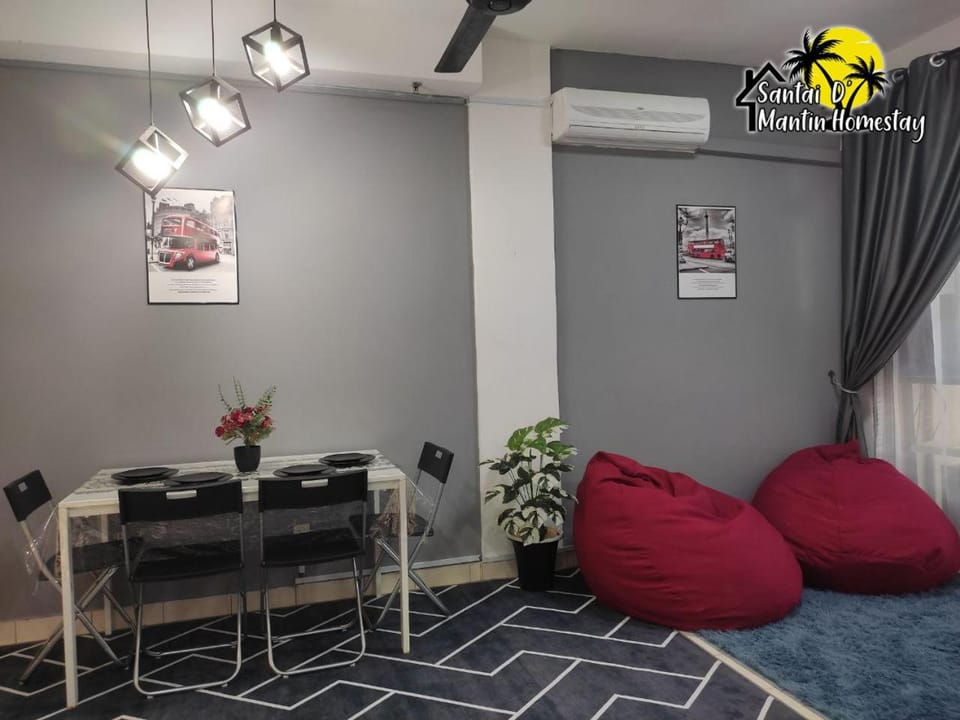 Living room, Seating area, Dining area, air conditioner