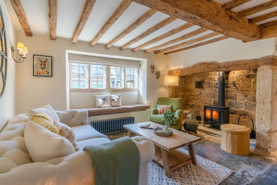 Living room, Decorative detail, Seating area, flat iron