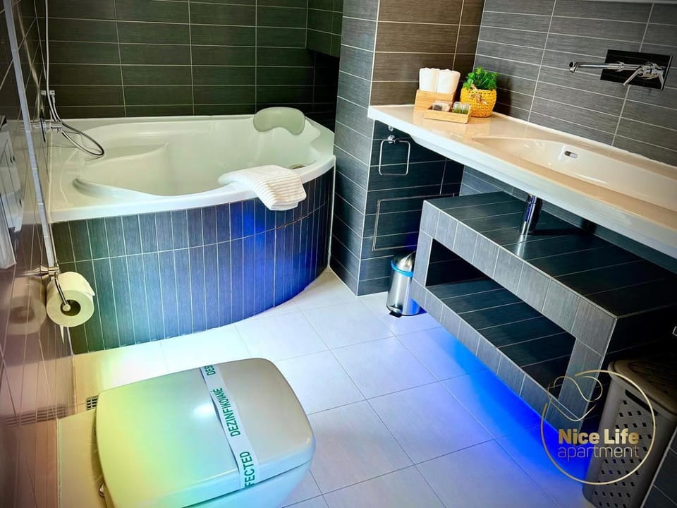 NICE LIFE - Luxury apartment in the Old Town. Apartment in Bratislava
