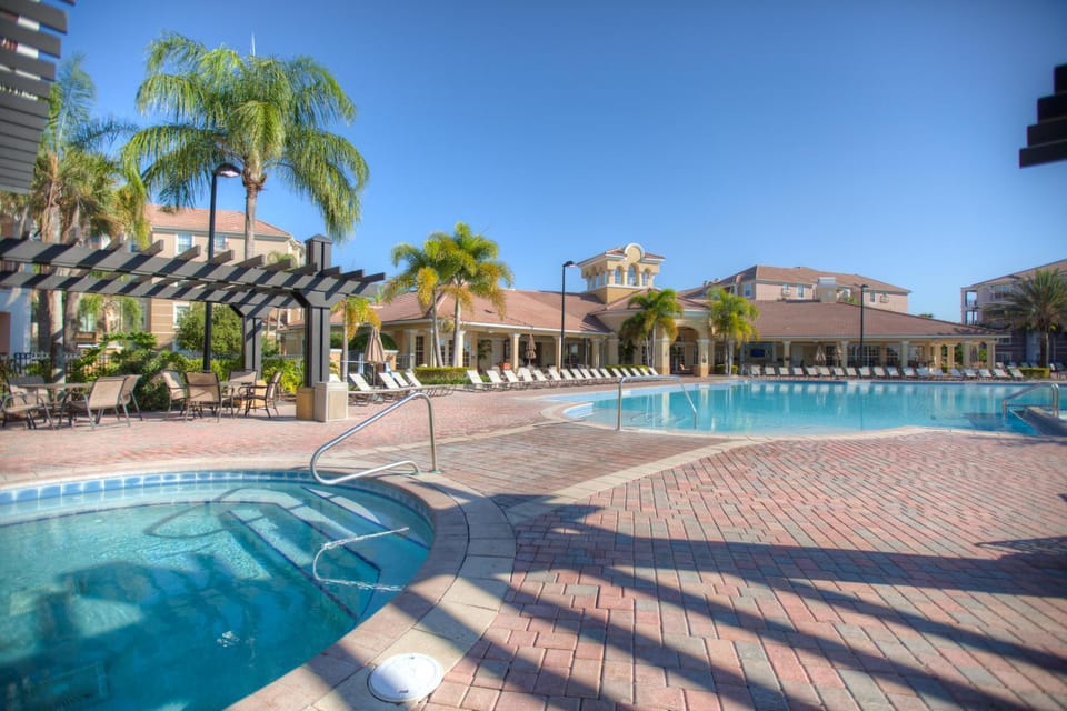 4814 Cayview Avenue 406 Apartment in Orlando