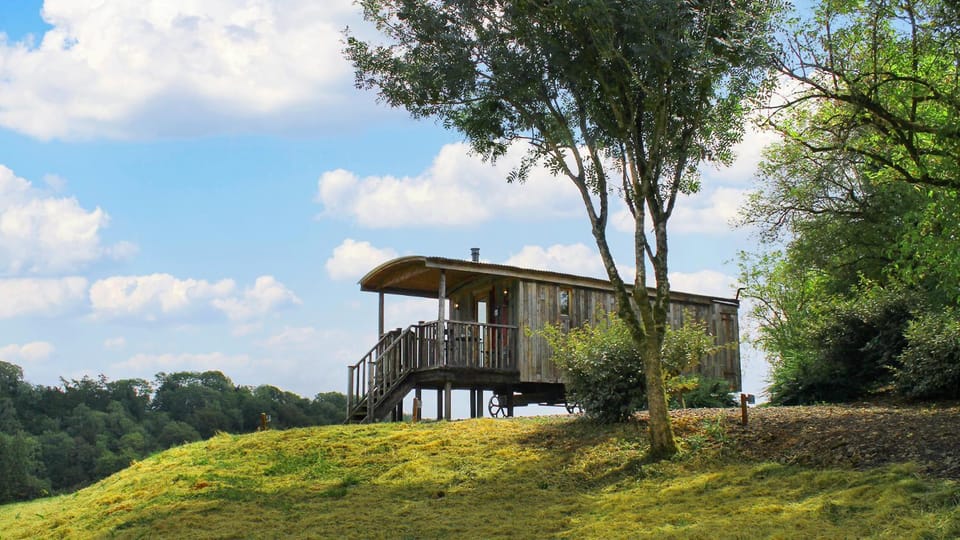 Property building, Natural landscape