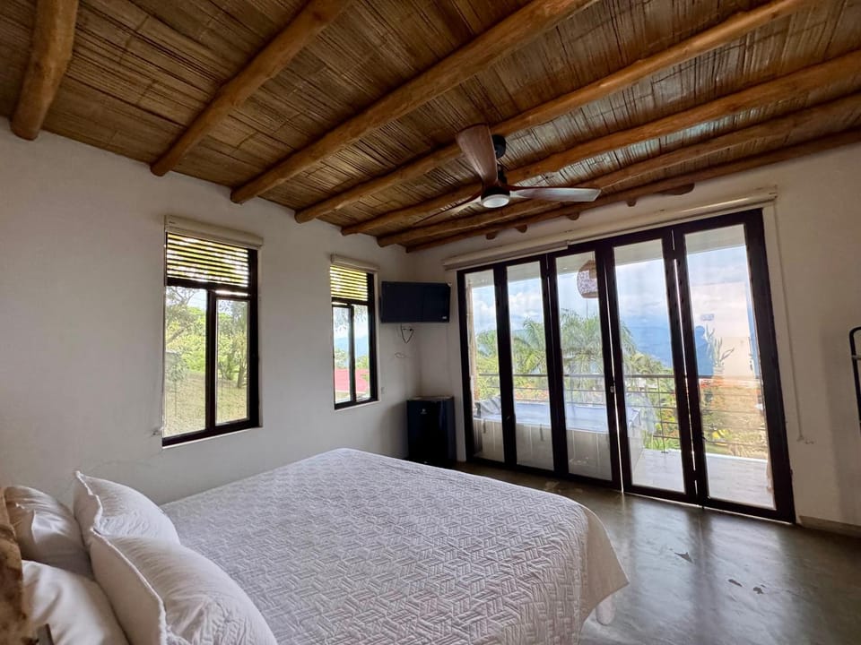 Natural landscape, Photo of the whole room