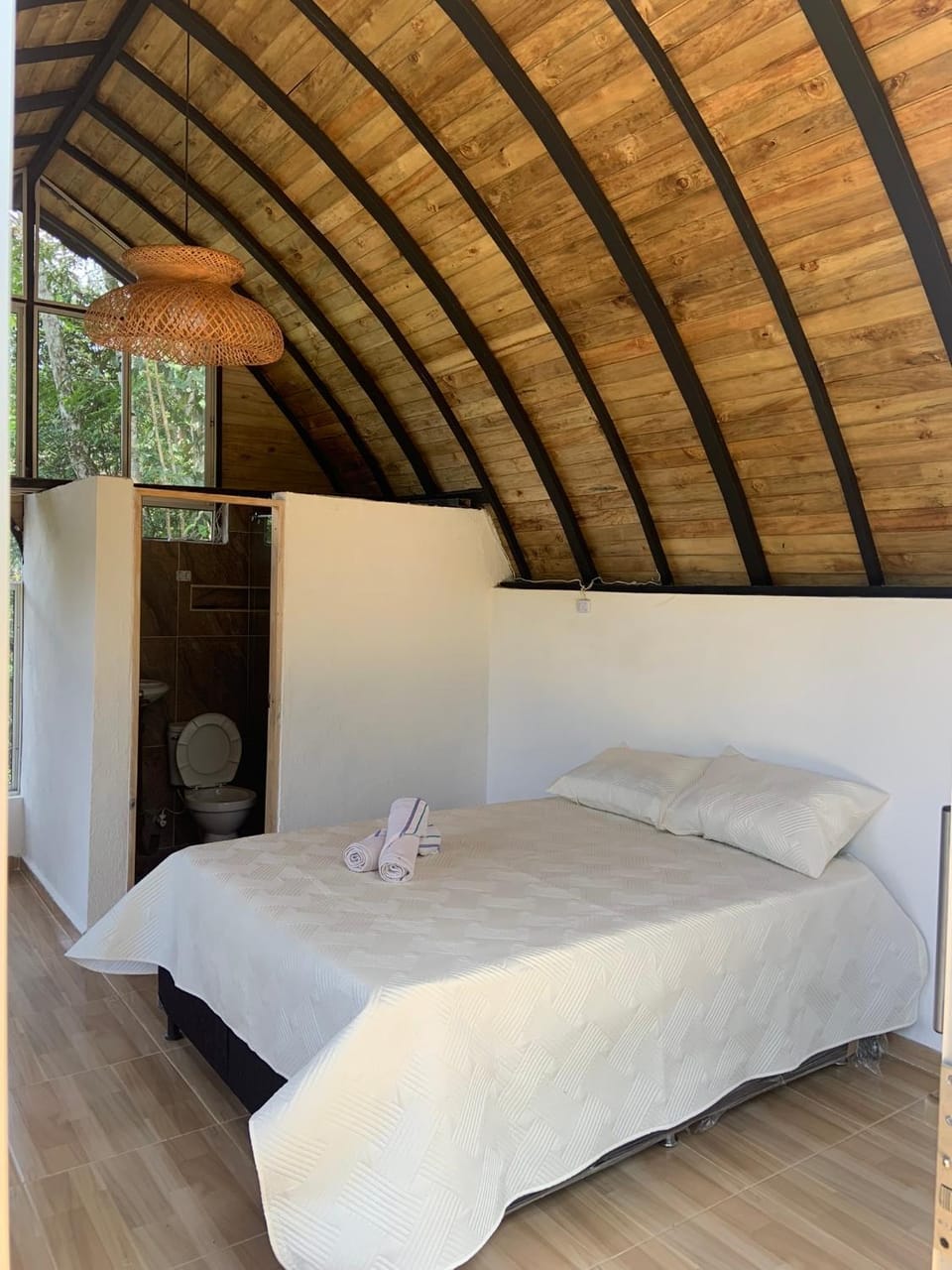 Bedroom, towels