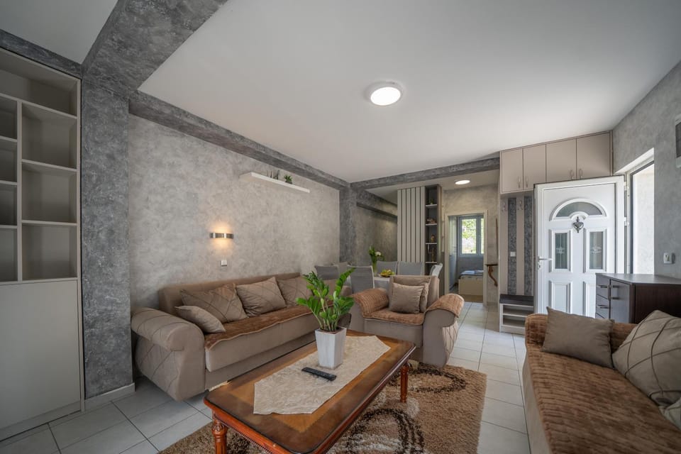 Apartman Anja Apartment in Kotor Municipality