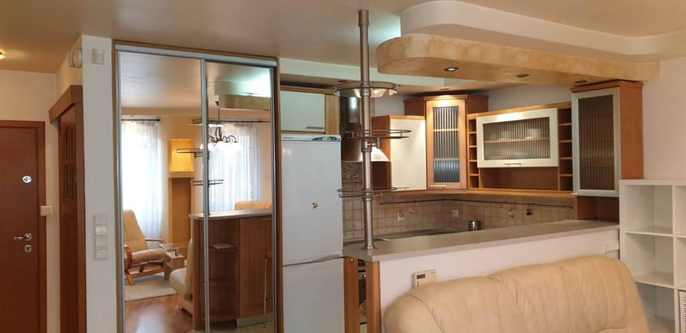 Park Studio Apartment in Lower Silesian Voivodeship