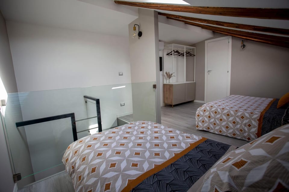 Domus 25 House in Catania