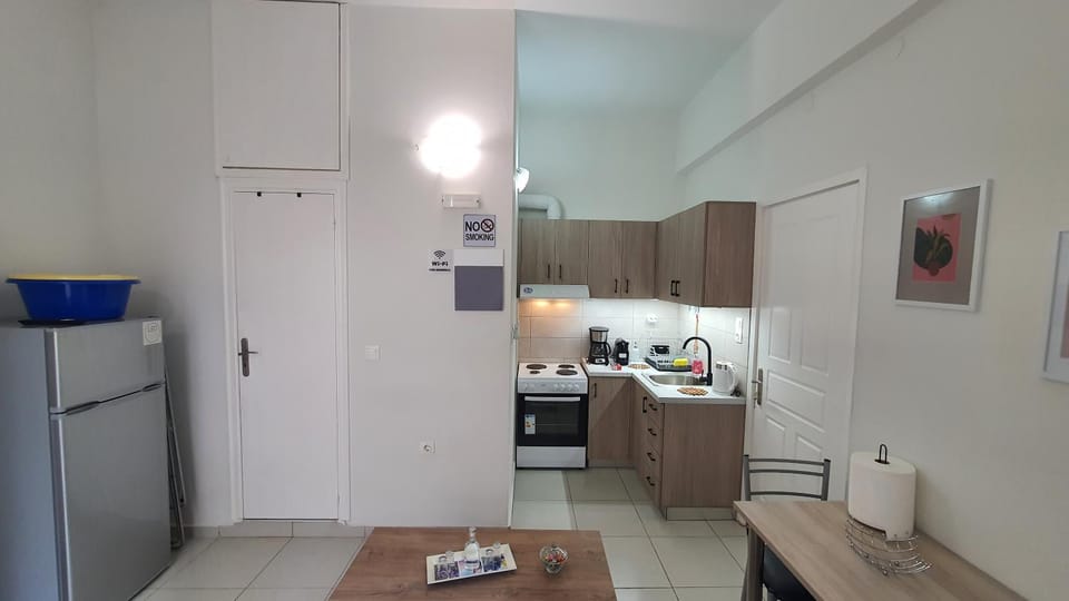 Kitchen or kitchenette, pet friendly, stove